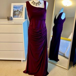 Evening Gown / Dress